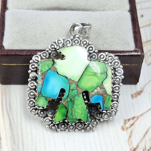 Eagle Carved Peacock Dahlia Turquoise 925 Sterling Silver Pendant (RS113-317)
