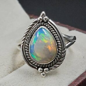 Ethiopian Opal Size US 8 925 Sterling Silver Ring (RS105-714)