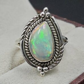 Ethiopian Opal Size US 6 925 Sterling Silver Ring (RS105-717)
