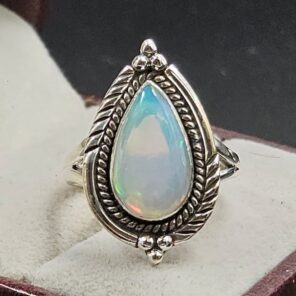 Ethiopian Opal Size US 7 925 Sterling Silver Ring (RS105-723)