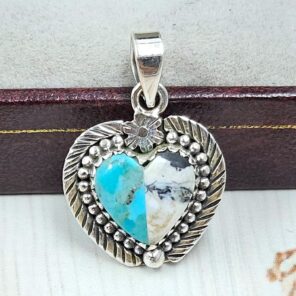 White Buffalo Mohave Turquoise 0.75" 925 Sterling Silver Pendant (REXT115-193)