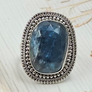 Teal Kyanite Size US 8 925 Sterling Silver Ring (RS49-56)