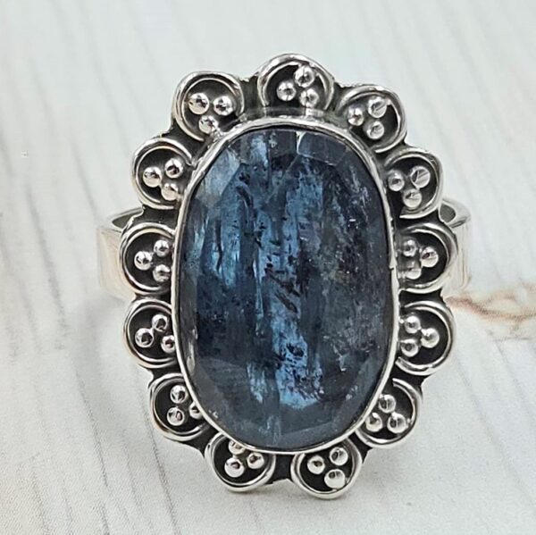 Teal Kyanite Size US 8 925 Sterling Silver Ring (RS49-43)