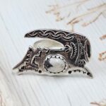 White Buffalo Turquoise 925 Sterling Silver Fox Ring (RS105-843)