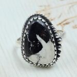 White Buffalo Turquoise Size US 7 925 Sterling Silver Ring (REXT45-225)