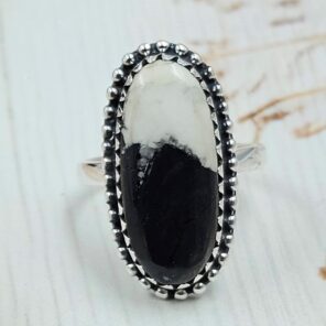 White Buffalo Turquoise Size US 7 925 Sterling Silver Ring (REXT45-230)