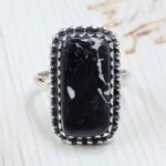 White Buffalo Turquoise Size US 7 925 Sterling Silver Ring (REXT45-240)