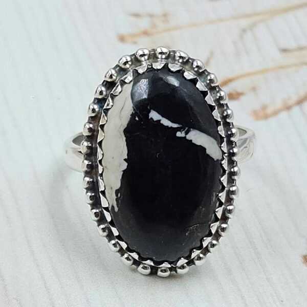White Buffalo Turquoise Size US 7 925 Sterling Silver Ring (REXT45-280)