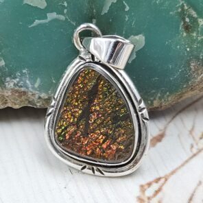Ammolite 1" 925 Sterling Silver Pendant (RS27-123)