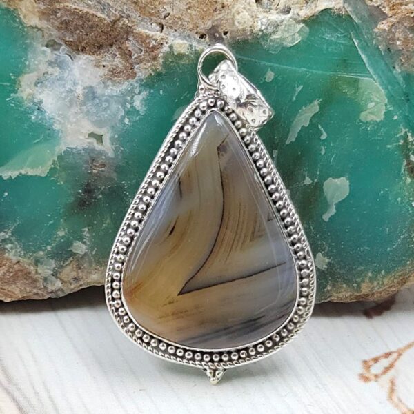 Montana Agate 1.5" 925 Sterling Silver Pendant (REXT105-20)