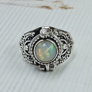 Ethiopian Opal 925 Sterling Silver Poision Box Ring (REXT125-61)