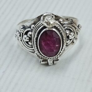 Ruby 925 Sterling Silver Poision Box Ring (REXT125-14)