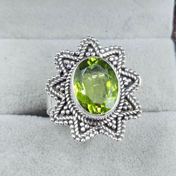 Peridot 925 Sterling Silver Ring  (REXT108-6) - Image 2