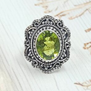 Peridot 925 Sterling Silver Ring  (REXT108-2)