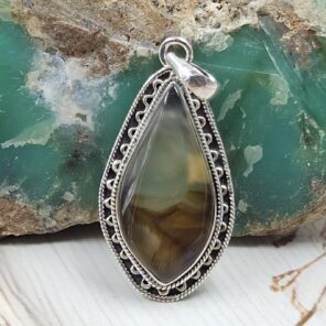 Montana Agate 1.5" 925 Sterling Silver Pendant (REXT105-51)