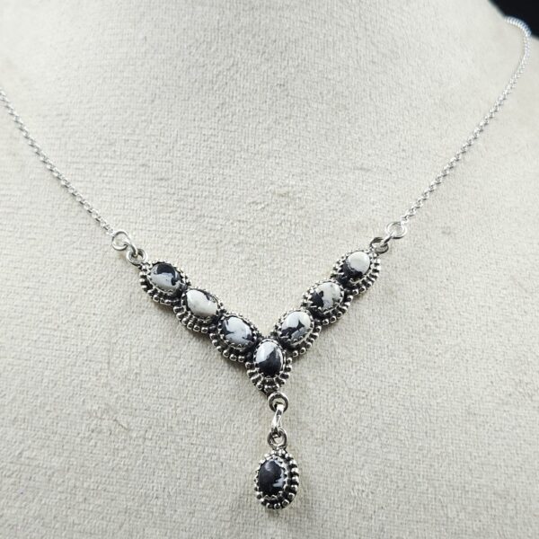White Buffalo Turquoise 18″ 925 Sterling Silver Necklace (REXT61-158) - Image 3