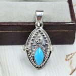 Kingman Turquoise 925 Sterling Silver Poison Box Pendant (REXT124-1)