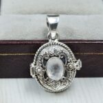 Rainbow Moonstone 925 Sterling Silver Poison Box Pendant (REXT124-21)