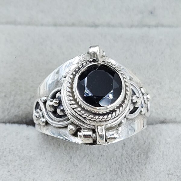Black Onyx 925 Sterling Silver Poision Box Ring (REXT125-45) - Image 3