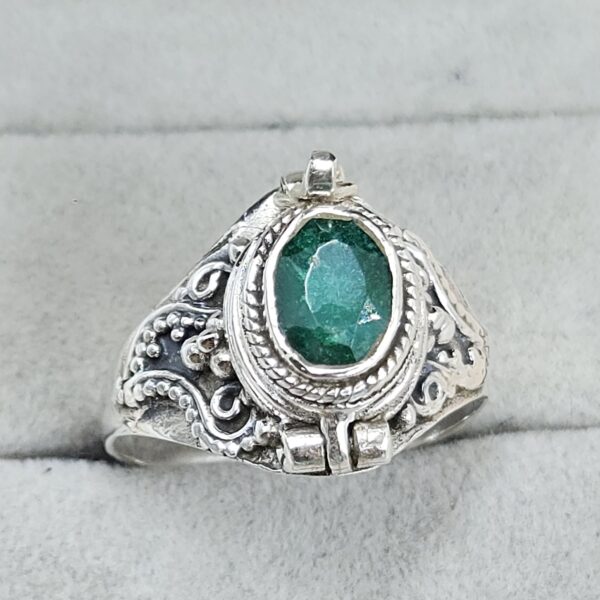 Emerald 925 Sterling Silver Poision Box Ring (REXT125-67) - Image 3