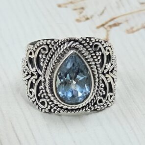 Blue Topaz 925 Sterling Silver Ring (REXT126-11)