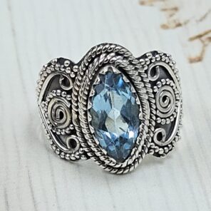 Blue Topaz 925 Sterling Silver Ring (REXT126-12)