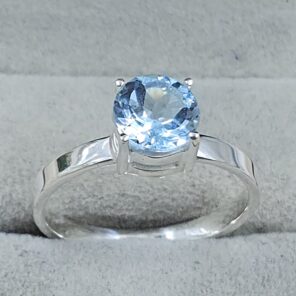 Blue Topaz 925 Sterling Silver Ring (REXT126-13)
