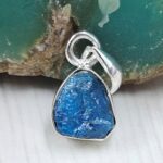 Raw apatite 0.6" 925 Sterling Silver Pendant (REXT130-11)