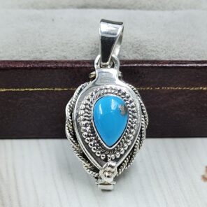 Kingman Turquoise 925 Sterling Silver Poison Box Pendant (REXT124-32)