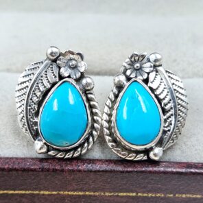 Kingman Turquoise 925 Sterling Silver Stud Earring (REXT142-2)