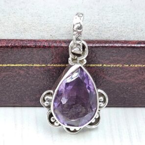 Amethyst 0.75" 925 Sterling Silver Pendant (RS8-486)