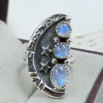 Rainbow Moonstone 925 Sterling Silver Ring (REXT146-5)