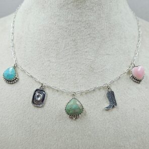 Kingman Turquoise & Pink Queen Conch Southwest Charm Necklace (RS78-122)