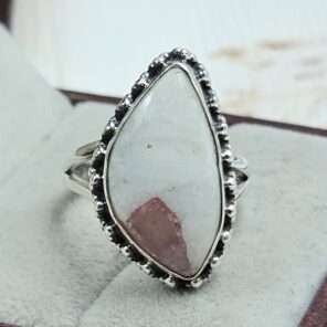 Cinnabar Size US 7 925 Sterling Silver Ring (RS23-144)