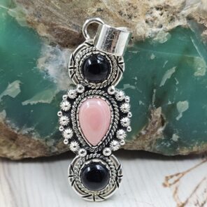 Pink Conch & Black Onyx 1.5" 925 Sterling Silver Pendant (RS13-438)