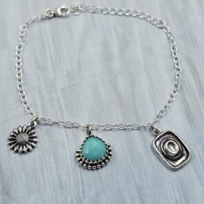 Kingman Turquoise Southwest Charm Necklace (RS13-459)