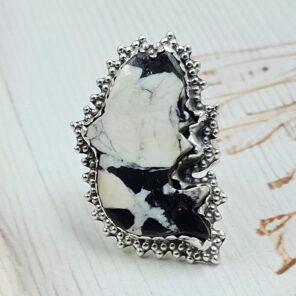 White Buffalo Turquoise Fish 925 Sterling Silver Ring (RS108-495)