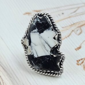 White Buffalo Turquoise Fish 925 Sterling Silver Ring (RS108-497)