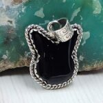 Black Onyx Playboy Bunny 925 Sterling Silver Pendant (RS108-501)