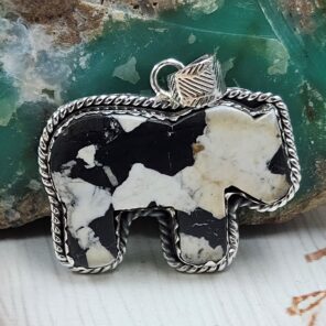 White Buffalo Turquoise Horse 925 Sterling Silver Pendant (RS108-525)