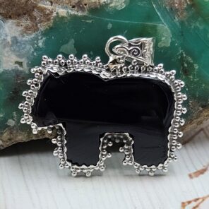 Black Onyx Horse 925 Sterling Silver Pendant (RS108-504)