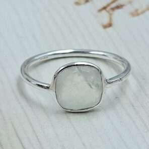 Rainbow Moonstone 925 Sterling Silver Checkerboard Cut Rings (REXT36-147)