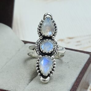 Rainbow Moonstone 925 Sterling Silver Ring (REXT17-24)