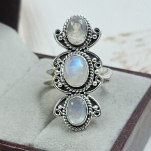 Rainbow Moonstone 925 Sterling Silver Ring (REXT17-48)