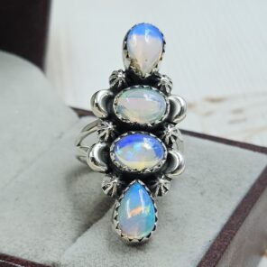 Ethiopian Opal 925 Sterling Silver Ring (REXT17-64)