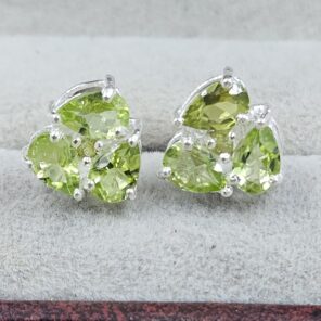 Peridot 925 Sterling Silver Stud Earring (REXT104-29)
