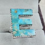 “E” Alphabet Mohave Turquoise 925 Sterling Silver Ring (RS79-27)