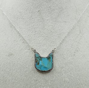 Mohave Turquoise 925 Sterling Silver Cat Necklace (REXT45-308)
