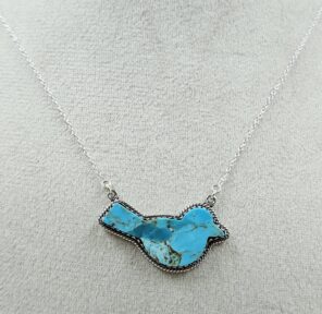 Mohave Turquoise 925 Sterling Silver Sparrow Bird Necklace (REXT45-305)