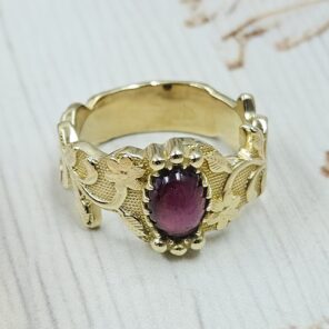 Red Onyx Brass Ring (BR12-9)